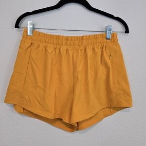 NWT Calia Mid Rise Infinity Short